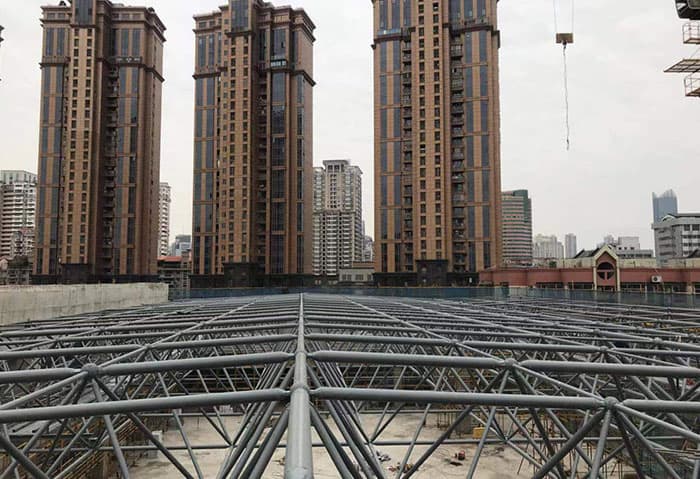 韩城螺栓球网架结构